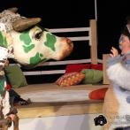 Junges Staatstheater Parchim: Szenenfoto aus Die faulste Katze der Welt